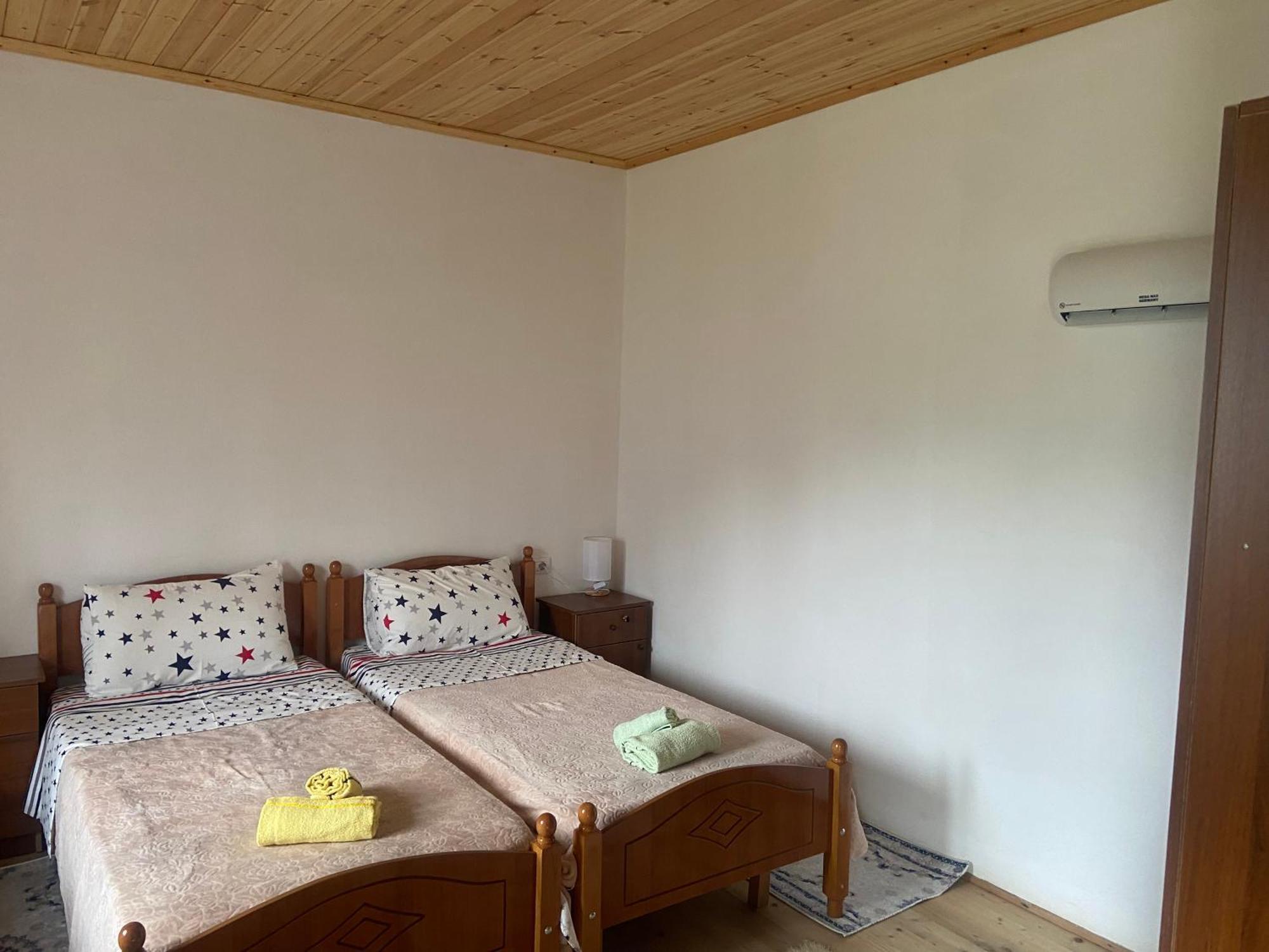טת Guesthouse Freskia מראה חיצוני תמונה